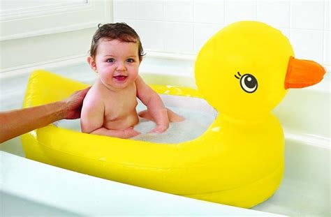 Ideal for a newborn, these infant bathtubs are smaller and fit inside or over a kitchen sink. Best Baby Bath Tub Ranking & Buying Guide (2020) - My ...