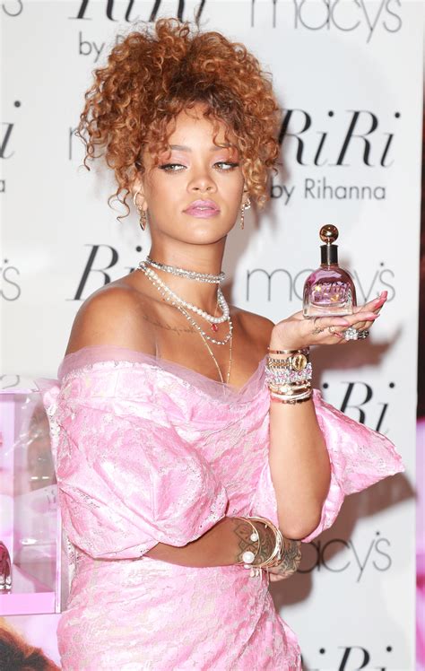 Rihanna Pink Outfits Allow Rihanna To Inspire You To Ditch The Red