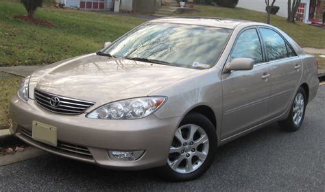 2005 Toyota Camry - Information and photos - MOMENTcar