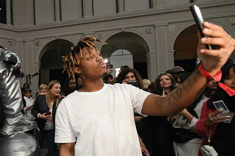 It was for three rappers. Juice Wrld's Twitter Hacked, Verification Lost