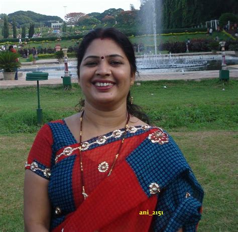 Beautiful Fatty Aunties Fat Tamil Aunties