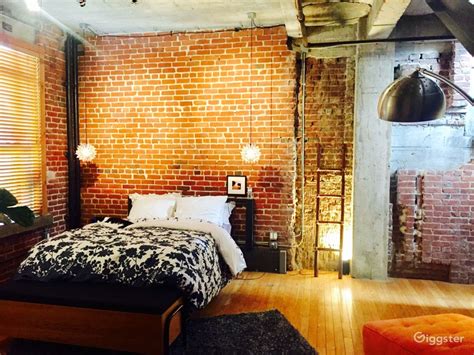 New York Loft Style Bedroom Ideas Charadatoxica