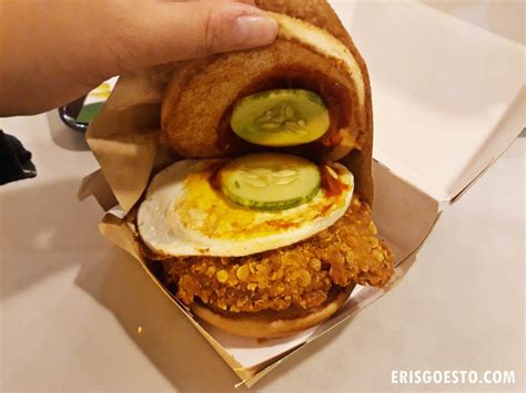 This authentic nasi lemak recipe is easy to make and very delicious! Review: McDonalds Malaysia's Nasi Lemak Burger - WORTH IT