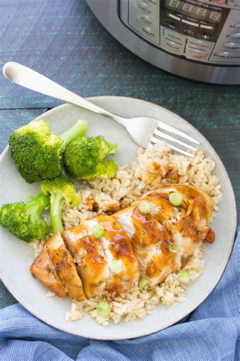 The easiest way i found to accomplish this was using an immersion blender i poured off the excess cooking liquid, leaving about 1/4 cup in the bottom of the pressure. Honey Garlic Instant Pot Chicken Breasts