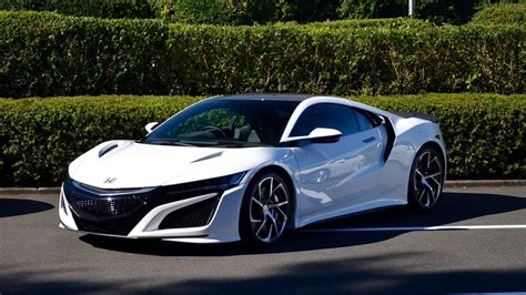 Acura Nsx Launch In All Electric Quiet Mode The Car Guide