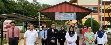 Pendidikan akhlak dalam islam amat dititikberatkan bagi melahirkan insan yang sempurna. Lawatan KPM ke SMK Taman Tun Fuad: Pengarah Bahagian ...