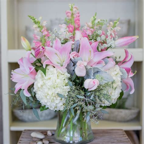 We have a large selection of bouquets to chose from our website or if. Graceful Touch in Salem, NH | Kokee Flowers Salem