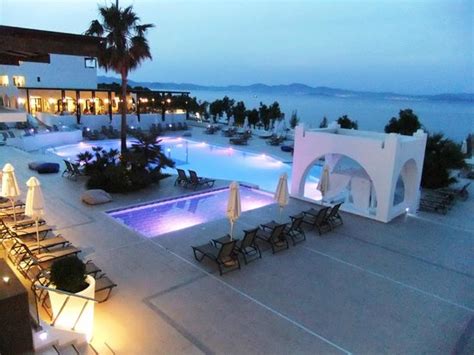 Main Pool In The Evening Photo De Sensimar Oceanis Beach And Spa Resort