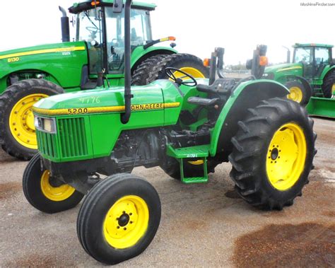 1996 John Deere 5200 Tractors Utility 40 100hp John Deere