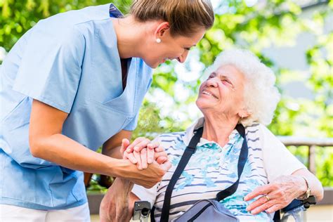 Equipamiento Que Todo Asilo De Ancianos Debe Tener A Mano Residencias