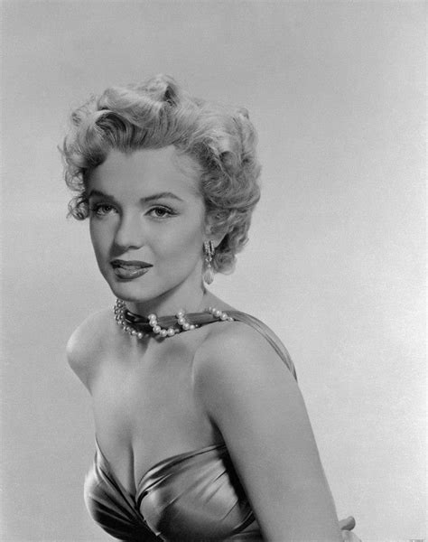 Marilyn monroe | мэрилин монро. Beautiful Marilyn Monroe Photoshoots by Frank Powolny in 1952 ~ Vintage Everyday