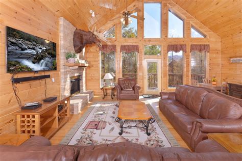 Maybe you would like to learn more about one of these? Life Of Luxury #12 Cabin in GATLINBURG w/ 8 BR (Sleeps20)