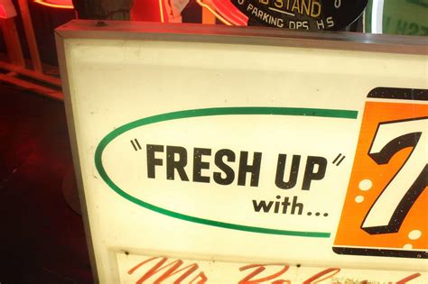 1940s 1950s 7 Up Light Up Grocery Store Plastic Sign For Sale At