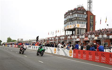 Read our course guide now… VIDEO: Isle of Man TT Spectator Guide - Top 10 Places to Watch