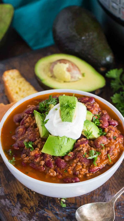 Thinking about getting an instant pot? Best Instant Pot Chili VIDEO - Sweet and Savory Meals