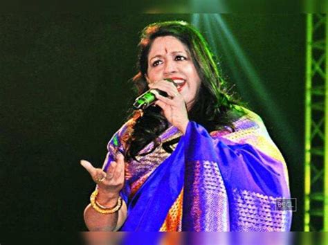 Kavita Krishnamurthy Birthday Sridevi Song Hawa Hawai Makes Her Popular Hema Malini Mother Gives