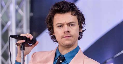 Harry Styles Steamy Sex Scene With Florence Pugh In Film Trailer Sends Fans Wild Ok Magazine