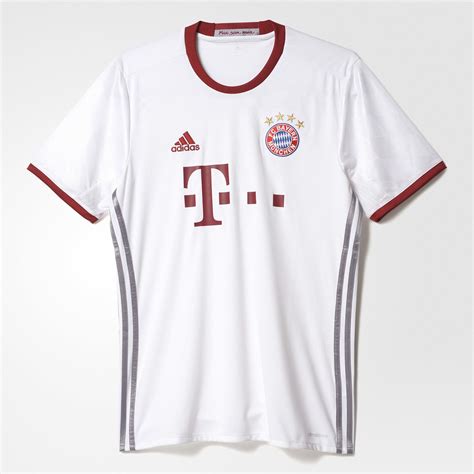 Bayern münchen football kit 19/20. Bayern Munich 16-17 Third Kit Released - Footy Headlines