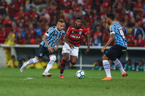Jean pyerre's return was heavilly discussed. Dois jogos sem chutes a gol: torcida do Grêmio perde a ...