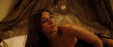 Nude Video Celebs Monica Bellucci Sexy Spectre 2015