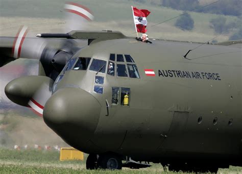 Bundesheer Airpower Fotogalerien Grosse Brummer