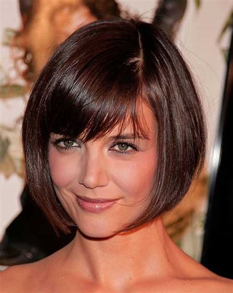 10 Bob Hairstyles With Bangs For Round Faces Bob Hairstylecom