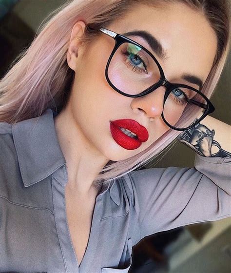39 Most Fabulous Valentine’s Day Makeup Ideas 2019 Maquillaje Con Gafas Monturas Gafas Mujer