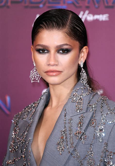 Zendaya Coleman Style Clothes Outfits And Fashion Page 7 Of 53