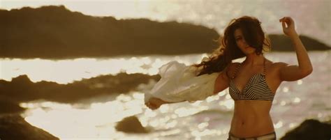 Nude Video Celebs Jacqueline Fernandez Sexy Murder 2 2011