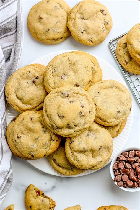 Thick And Chewy Chocolate Chip Cookies Made In One Bowl Kathryns