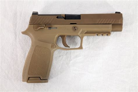 Meet The Armys New Sig Sauers M17 And M18 Handguns The National