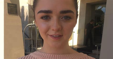 Half Naked Photos Of Maisie Williams Were Leaked By A Hacker Teen Vogue