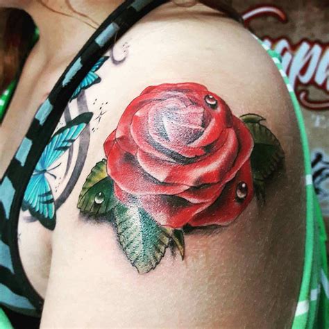 Rose Tat Rose Shoulder Tattoo Realistic Rose Tattoo Rose Tattoos For Men Kulturaupice