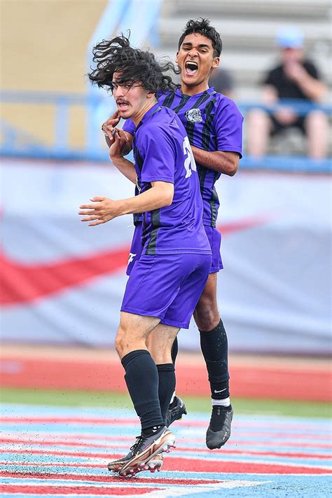 6a Boys Soccer Late Goals Carry Top Seed Fayetteville Past Cabot And