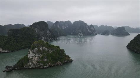 Ha Long Bay Vietnam Stock Photo Image Of Islets Nature 263068296