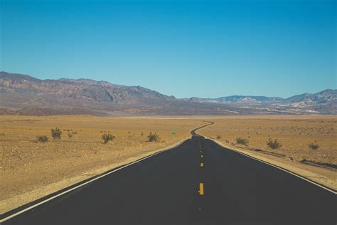 Road Desert Mountains Clear Sky Nature Wallpapers Hd