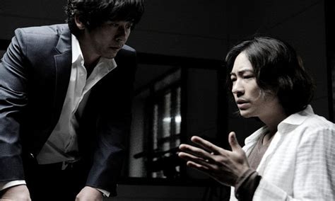 Film semi korea 18+ no sensor terbaru 2020. 30 Film Dengan Plot Twist Terbaik dan Mind Blowing! - Read ...