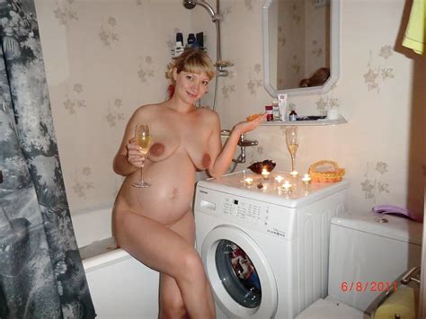 Odd Place To Have A Candle Lit Dinner But Hey Naked Pregnant Woman With Saggy Boobs And