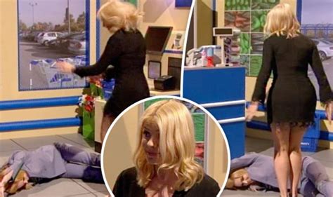 Holly Willoughby Flashes Her Pants As She Suffers Wardrobe Sexiezpix Web Porn