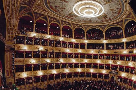 I 15 Teatri Più Belli Ditalia Opera Blog Trieste Opera House Teatro