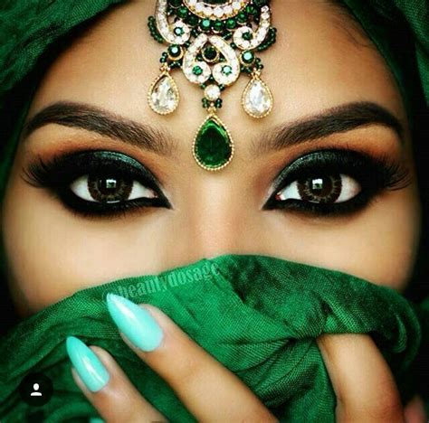 Pin Von Fati Auf سحر العيون Arabische Schönheit Make Up Ideen Für Grüne Augen Frau Gesicht