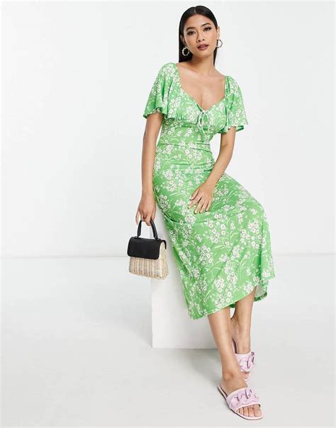 A Curated Selection Of Asoss Best Summer Dresses Who What Wear Uk