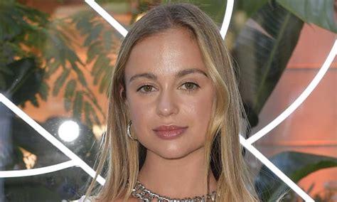 Prince Harrys Cousin Lady Amelia Windsor Shows Off Unseen Tattoo In