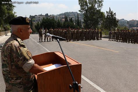 تقديم التهاني للعسكريين لمناسبة عيد الجيش الموقع الرسمي للجيش اللبناني