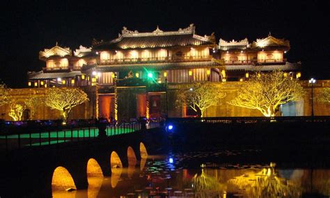 Hue Things To Do At Night Hue By Night Tour Du Lịch Tours Việt Nam
