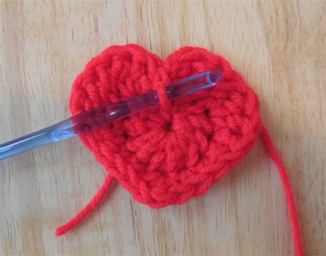 I use basic crochet stitches to make this pattern. The Easiest Heart Crochet Pattern Ever!