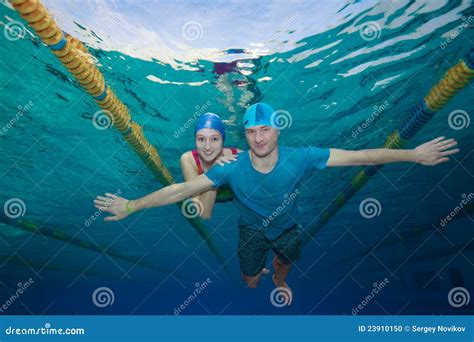 Couple Underwater Shoot Stock Photo Image Of Beautiful 23910150