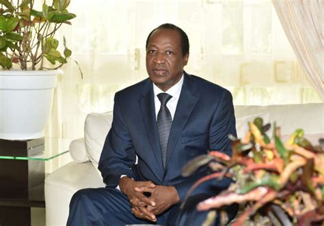 Burkina Faso Blaise Compaoré Et Un Ministre Ont Posé Les Bases De La