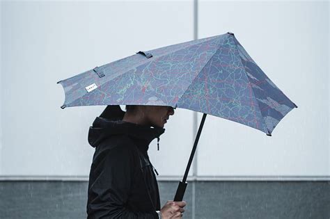 5 Designer Umbrellas Thatll Ward Off The Rain In Style Umbrella