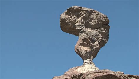 How Does The Balanced Rock In Buhl Stay Balanced